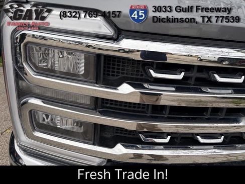 Used 2023 Ford F250 Lariat w/ Chrome Package image 5