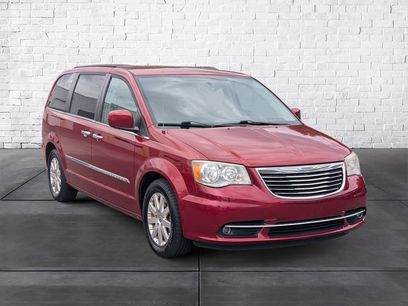 Used 2014 Chrysler Town & Country Touring w/ Driver Convenience Group