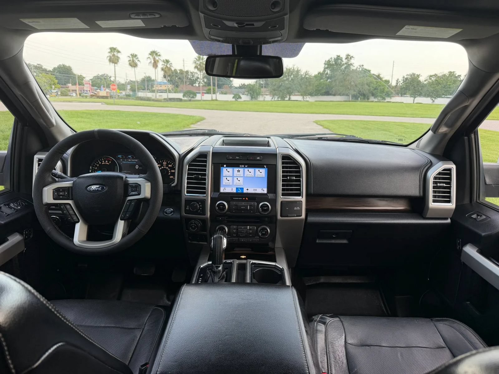 Used 2016 Ford F150 Lariat w/ Equipment Group 502A Luxury AWD/4WD image 11