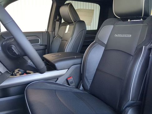 New 2026 RAM 2500 Laramie w/ Night Edition AWD/4WD image 6