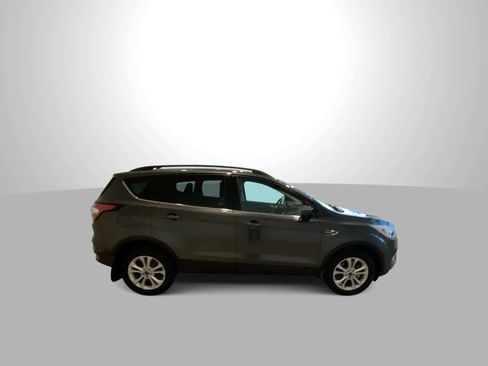 Used 2018 Ford Escape SEL image 9