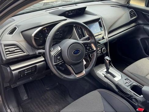 Used 2023 Subaru Crosstrek 2.0i Premium image 13