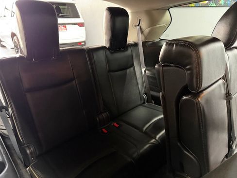 Used 2020 INFINITI QX60 Luxe w/ Essential Package FWD image 45