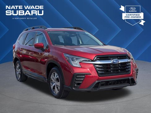 Certified 2025 Subaru Ascent Premium AWD/4WD image 1
