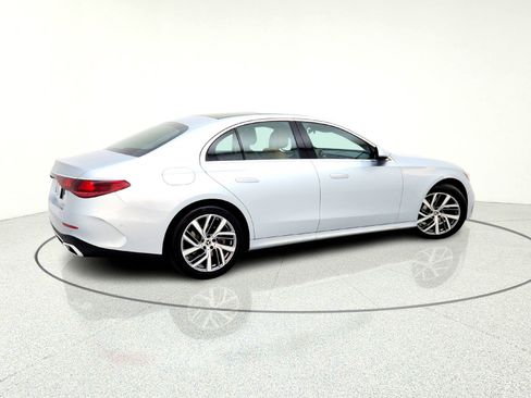 Used 2026 Mercedes-Benz E 350 Sedan image 10