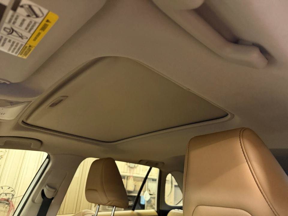 Certified 2019 Toyota RAV4 XLE Premium w/ Cold Weather Package AWD/4WD image 23