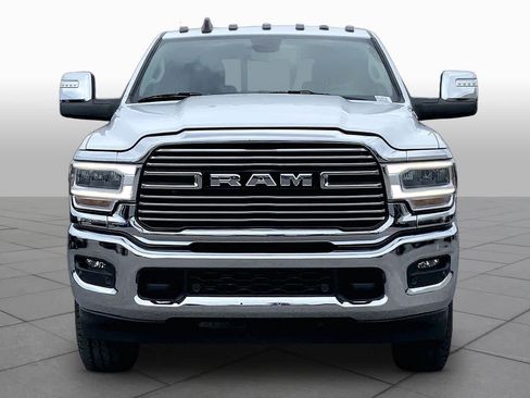 Used 2024 RAM 2500 Laramie w/ Protection Group AWD/4WD image 4