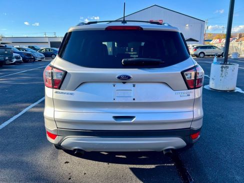Used 2018 Ford Escape Titanium w/ Ford Safe & Smart Package image 5