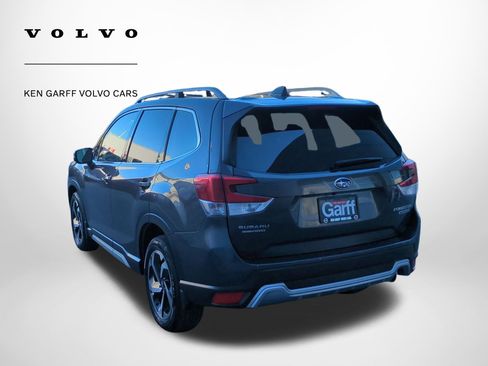 Used 2022 Subaru Forester Touring image 5