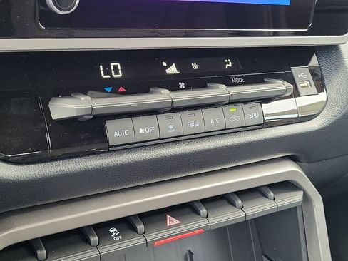 New 2026 Toyota Tundra SR5 w/ SR5 Convenience Package RWD image 16
