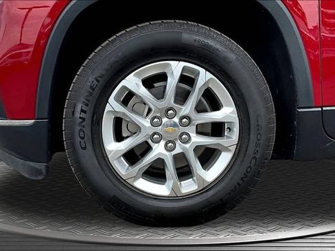 Used 2019 Chevrolet Traverse LT FWD image 35