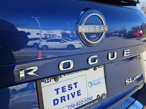Used 2023 Nissan Rogue SL w/ SL Premium Package image 39
