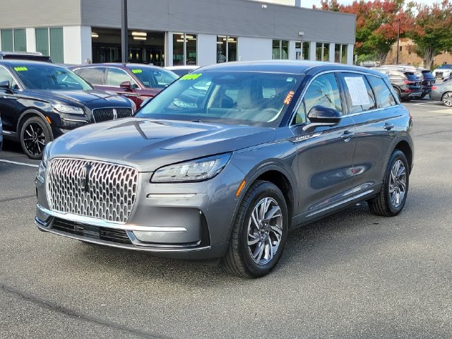 Used 2024 Lincoln Corsair FWD w/ Equipment Group 101A image 2