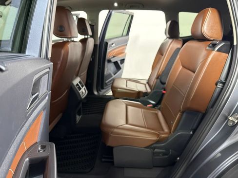 Certified 2022 Volkswagen Atlas SE AWD/4WD image 19