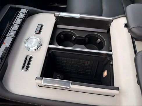 New 2025 Lincoln Navigator Reserve w/ Jet Appearance Package image 35