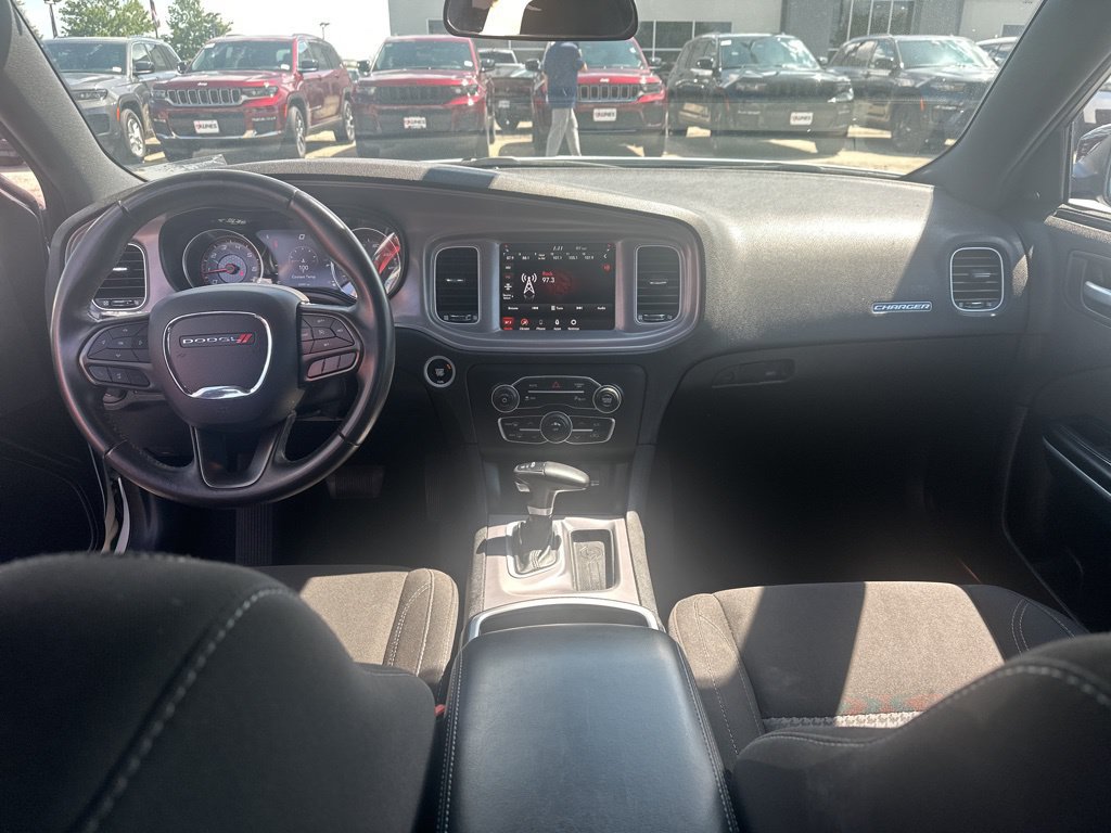 Used 2023 Dodge Charger SXT RWD image 28