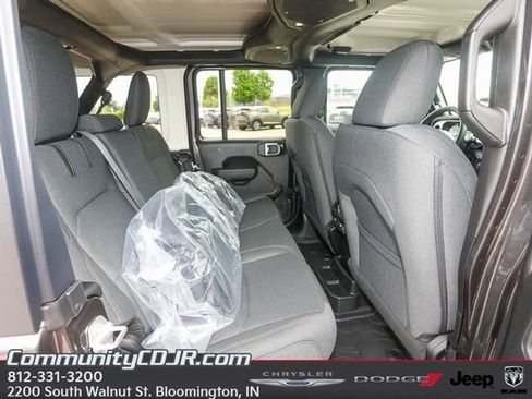 New 2025 Jeep Wrangler Unlimited Sport S 4xe w/ Convenience Group AWD/4WD image 21