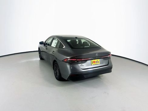 New 2026 Nissan Sentra SV image 5