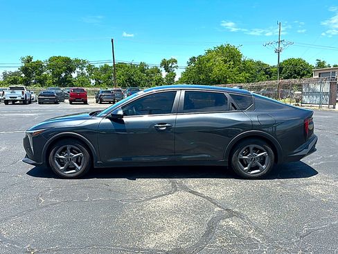 Used 2025 Kia K4 FWD image 5