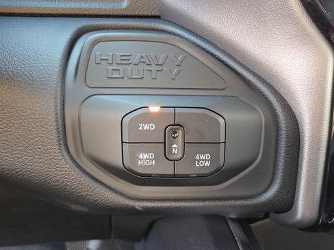 New 2026 RAM 2500 Big Horn AWD/4WD image 21