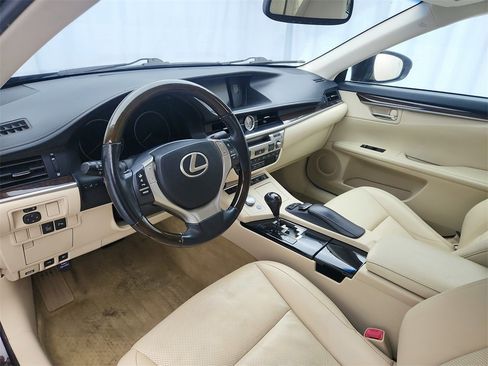Used 2014 Lexus ES 350 image 10