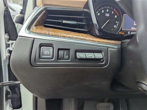 Used 2022 Cadillac XT5 Premium Luxury w/ Platinum Package image 22