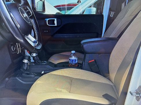 Used 2021 Jeep Wrangler Unlimited Sahara w/ Cold Weather Group image 12