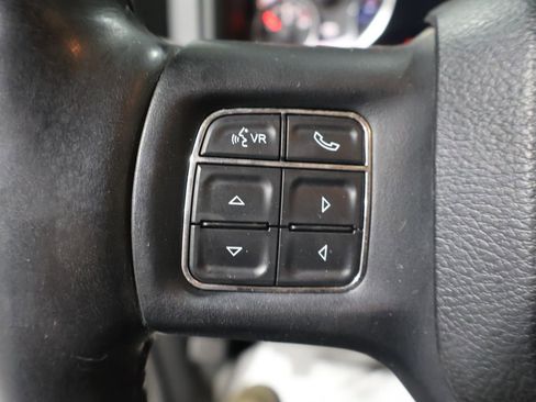 Used 2015 RAM 2500 Big Horn image 33