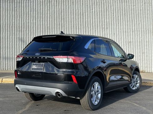 Used 2022 Ford Escape SE w/ Convenience Package image 5