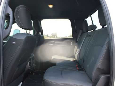 Used 2020 RAM 2500 Big Horn w/ Level 2 Equipment Group AWD/4WD image 21