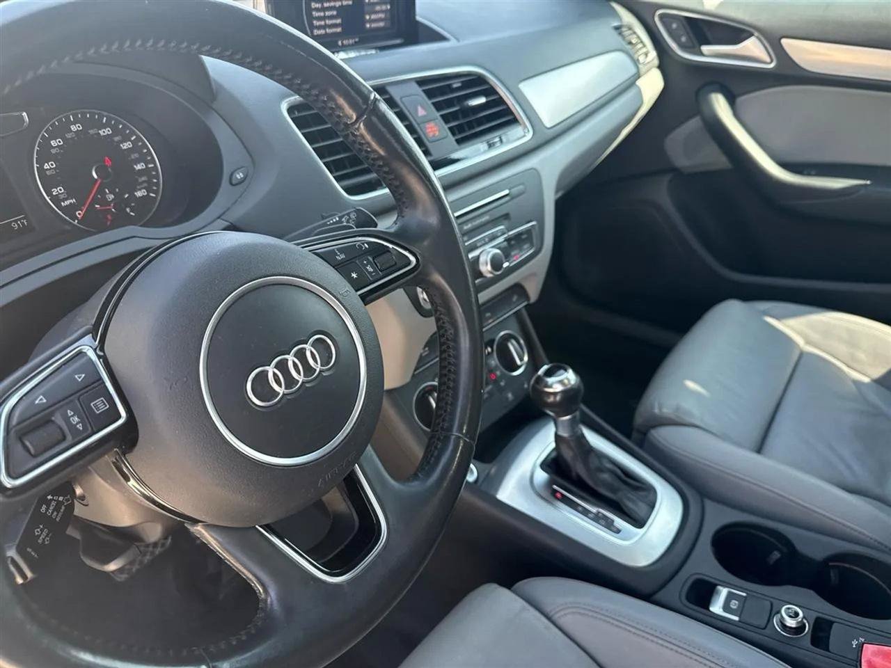 Used 2018 Audi Q3 2.0T Premium w/ Convenience Package FWD image 33