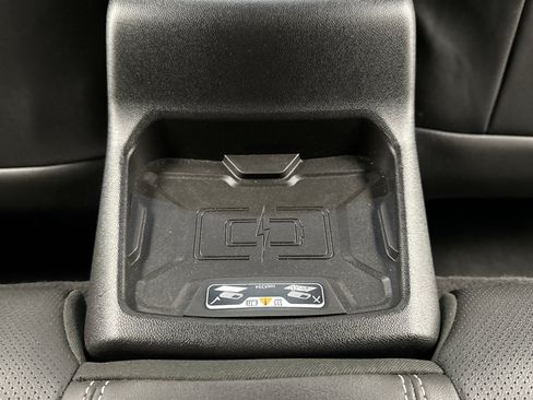 Used 2018 Chevrolet Camaro SS RWD image 21