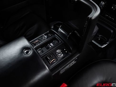 Used 2010 Rolls-Royce Phantom Coupe RWD image 27