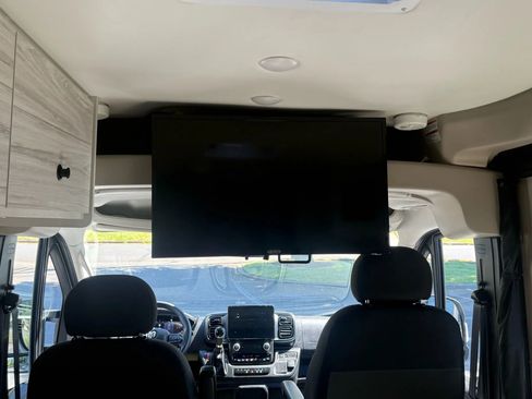 Used 2023 RAM ProMaster 1500 w/ Premium Convenience Group (B) image 24