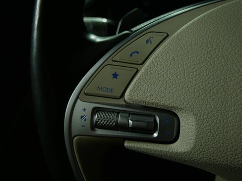 Used 2021 Genesis G80 2.5T AWD/4WD image 20