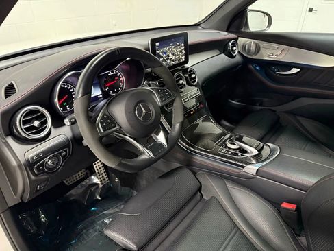 Used 2019 Mercedes-Benz GLC 43 AMG 4MATIC image 18