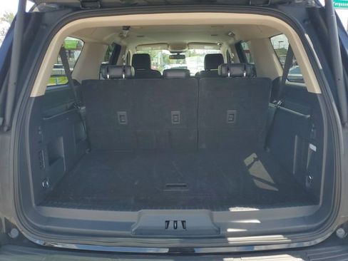 Certified 2024 Ford Expedition Max XLT image 7