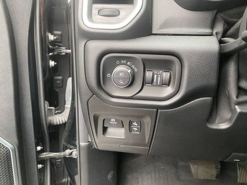 Used 2021 RAM 1500 Laramie AWD/4WD image 14