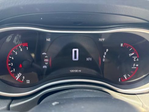 Used 2020 Dodge Durango SXT AWD/4WD image 13