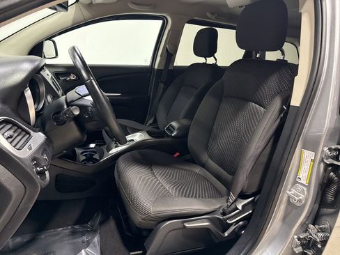 Used 2017 Dodge Journey Crossroad image 23