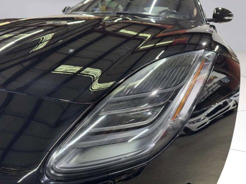 Used 2018 Jaguar F-TYPE Coupe image 10