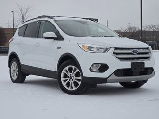 Used 2018 Ford Escape SE w/ Ford Safe & Smart Package video 2