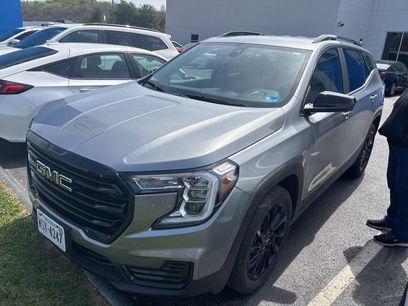 Used 2023 GMC Terrain SLE w/ Driver Convenience Package