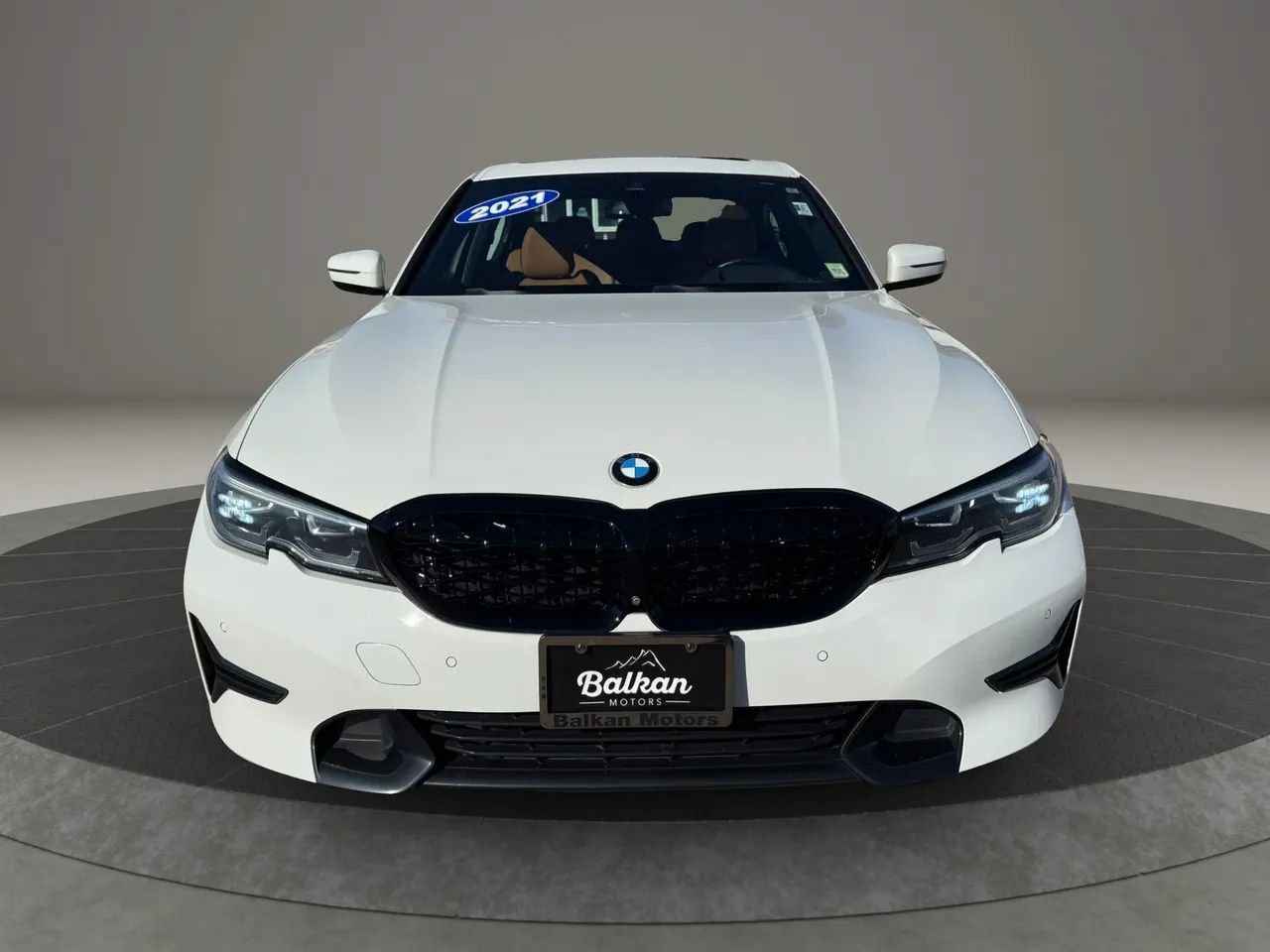 Used 2021 BMW 330i xDrive Sedan AWD/4WD image 15