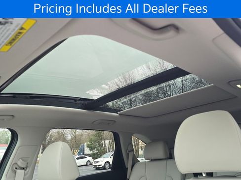 New 2026 Kia Sorento EX w/ EX Premium Package FWD image 16