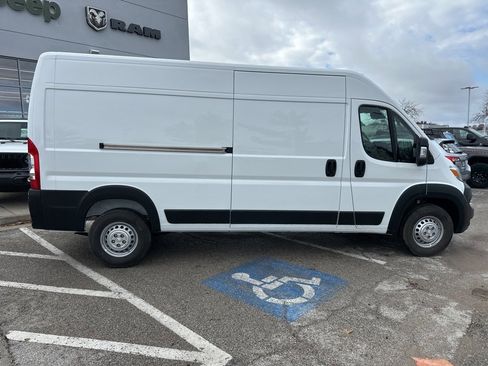 New 2026 RAM ProMaster 2500 image 35