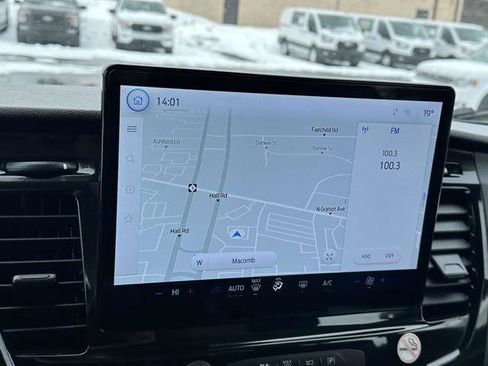 Used 2023 Ford Transit 350 XLT image 20