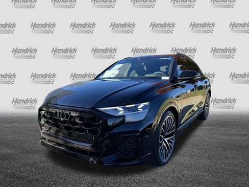 New 2026 Audi SQ8 Prestige image 5