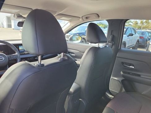 New 2026 Nissan Kicks SR image 23