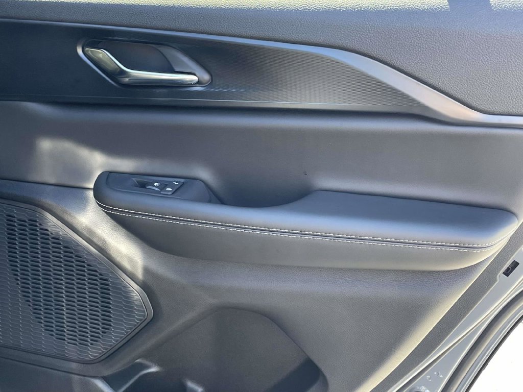New 2027 Jeep Grand Cherokee 4WD image 17